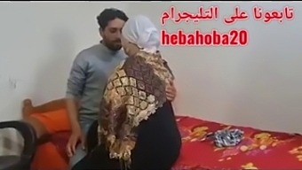 Fedezd Fel Az Egyiptomi Szexet: Érett Anyuka Nagy Seggével A Telegramon