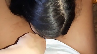 ¡lesbianas De Ilusión Preparan La Cena Y Tienen Una Experiencia Orgásmica! ¡no Te Pierdas Esta Escena Caliente Y Jugosa!