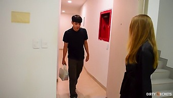 Eine Latina-Milf Genießt Eine Entspannende Massage, Bevor Sie In Diesem Hochauflösenden Video Leidenschaftlich Von Einem Geilen College-Jungen Penetriert Wird.